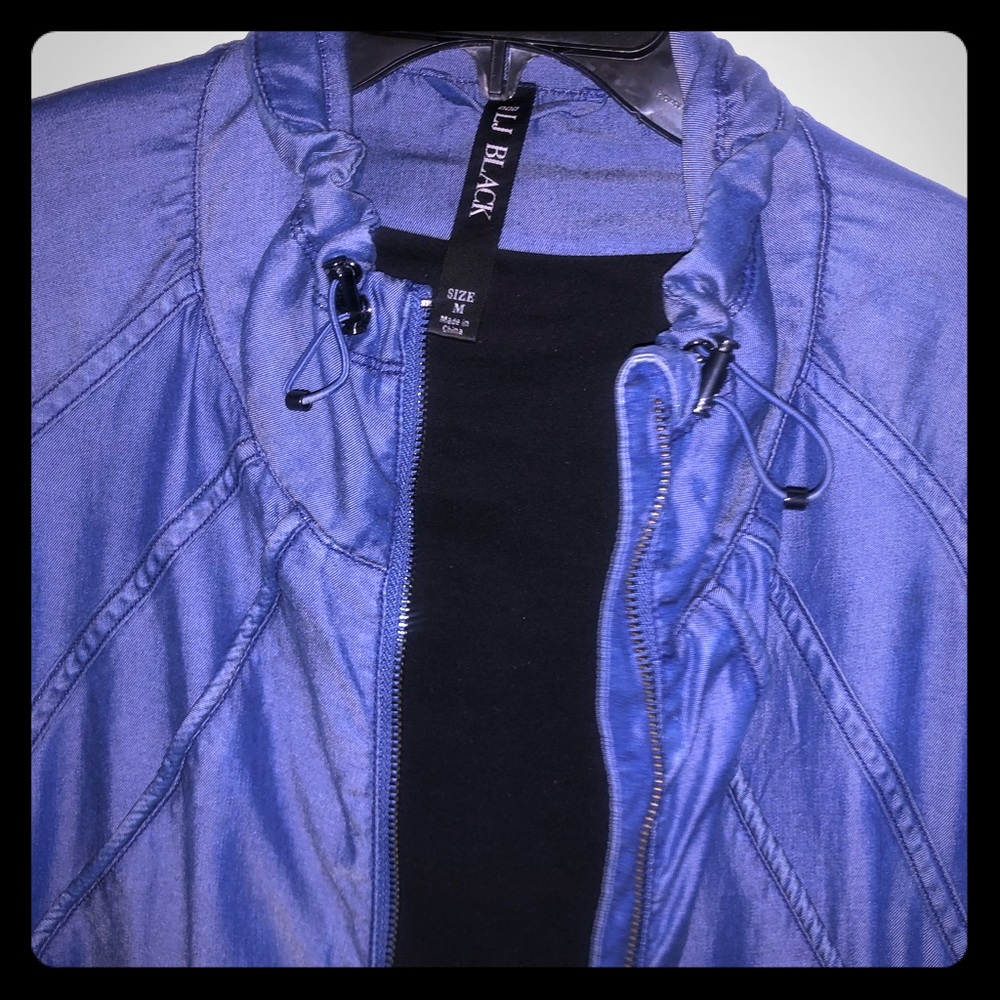 Lorna Jane Blue Zip Up Active Jacket Size M